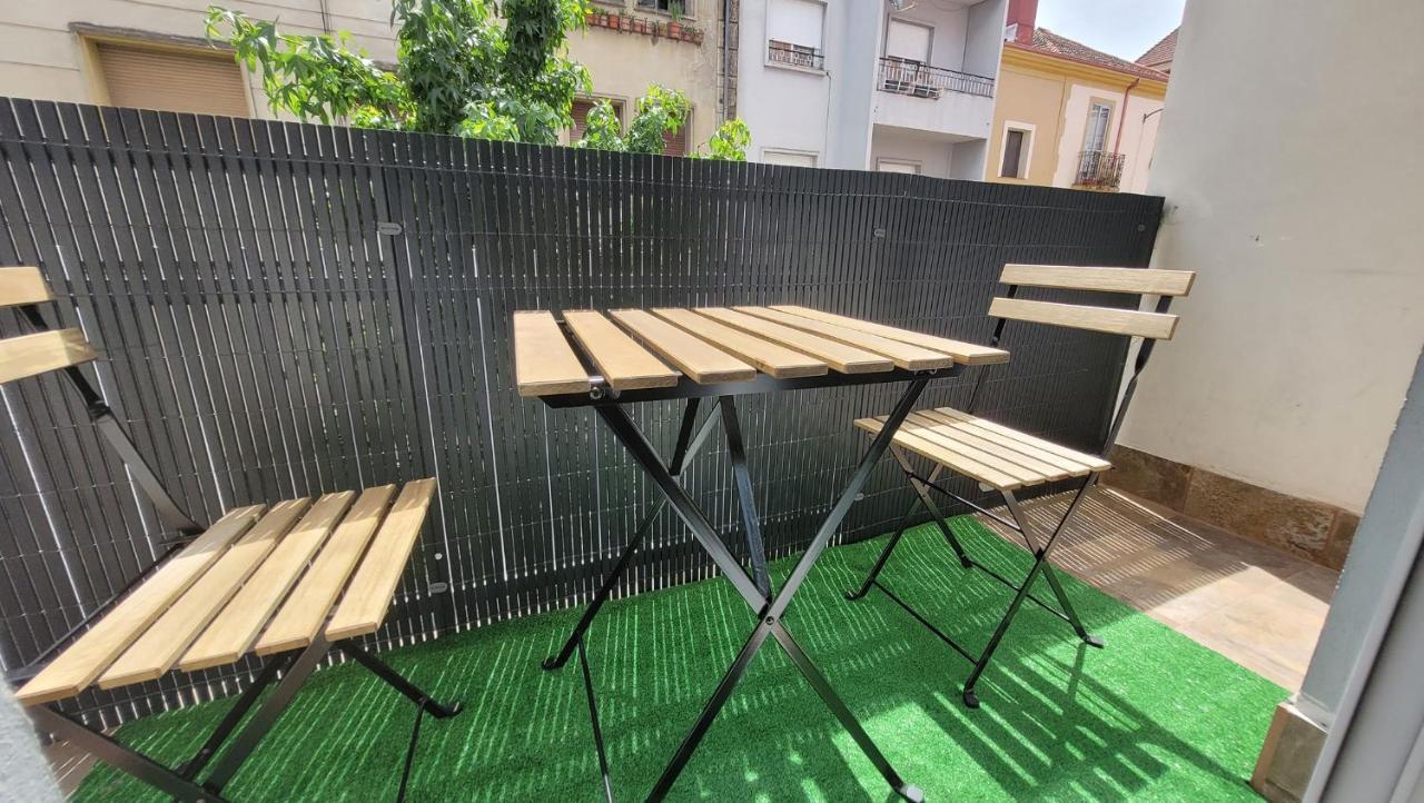 El Hogar De Todos Apartamento Ourense Exterior foto